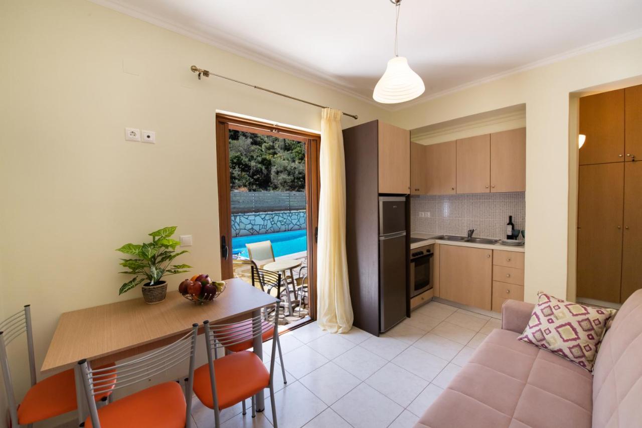 DELPHINUS VILLAS-Villa Nikitas Áyios Nikítas Esterno foto