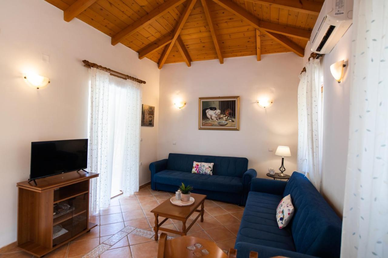 DELPHINUS VILLAS-Villa Nikitas Áyios Nikítas Esterno foto
