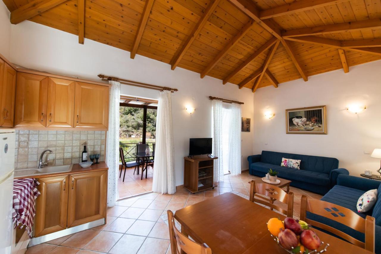 DELPHINUS VILLAS-Villa Nikitas Áyios Nikítas Esterno foto